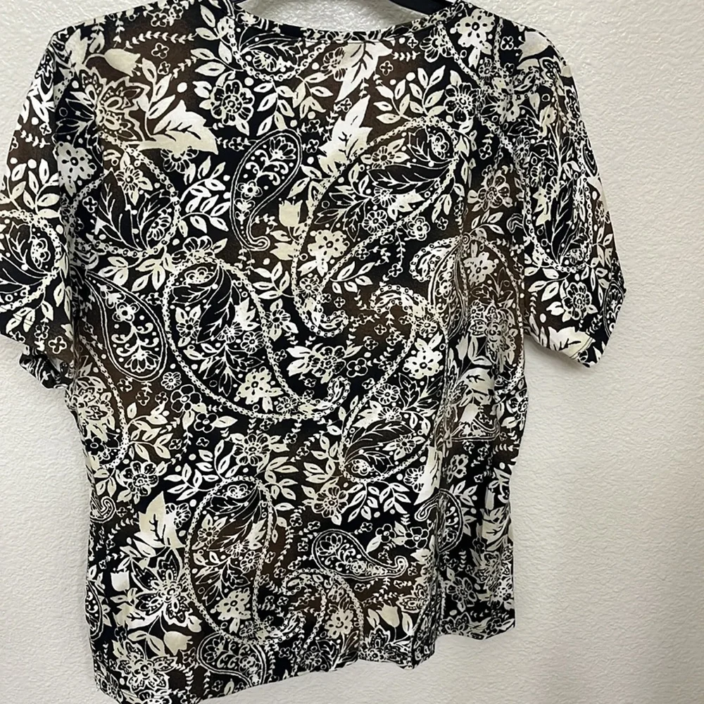 Patterned tee - Picture 4 of 4